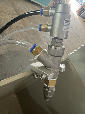 Taiyuan Changyuan Nozzle Used Pulp Molding Coating Machine with 110kg Weight and 400 * 400 * 500 মিমি স্প্রে রুম